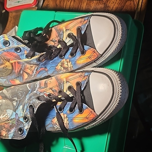 Converse All Star Chuck Taylor DC Comic Sneakers Hightops ๐ - Picture 2 of 12